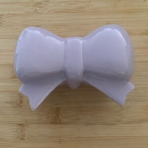 Bow Shaped Scented Candle